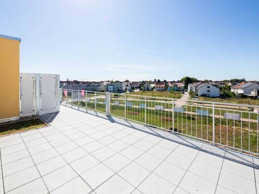 Wohnung zur Miete - Erstbezug 890 € 2 Zimmer 57,1 m² 3. Geschoss frei ab 01.10.2025 Ladenburg 68526