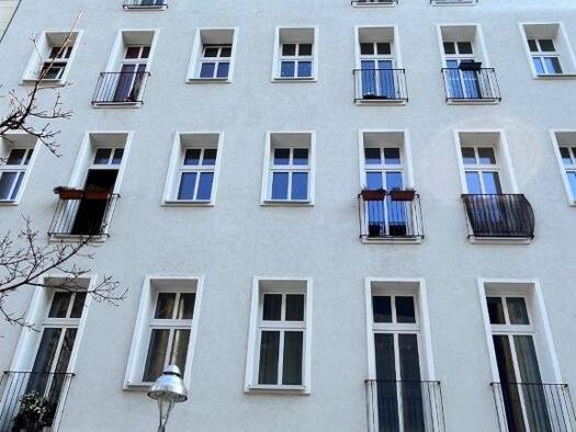 Wohnung zum Kauf 399.700 € 4 Zimmer 95,5 m² frei ab sofort Berlichingenstraße 4 Moabit Berlin 10553