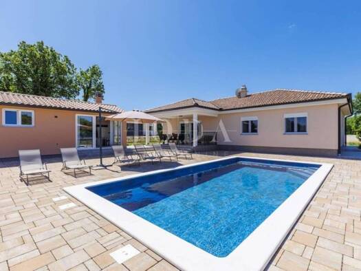Haus zum Kauf 630.000 € 5 Zimmer 152 m² Labin