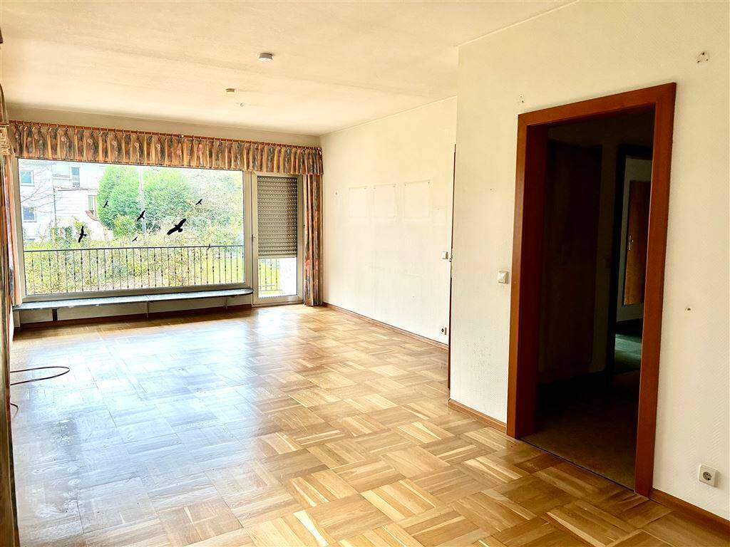 Wohnung zum Kauf 95.000 € 3 Zimmer 82 m²<br/>Wohnfläche 1.<br/>Geschoss ab sofort<br/>Verfügbarkeit Illingen Illingen , Saar 66557