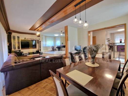 Haus zum Kauf 370.000 € 4 Zimmer 216 m² Tenja