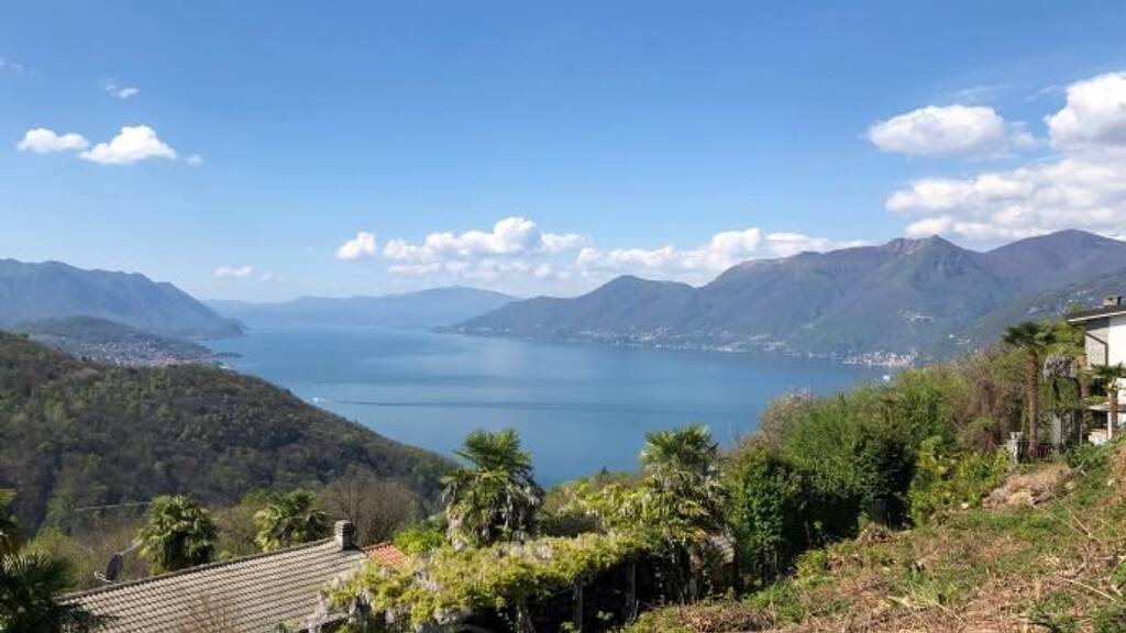 Grundstück zum Kauf 155.000 € 500 m² Grundstück Baugenehmigung vorhanden Dumenza 21010