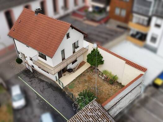 Einfamilienhaus zum Kauf 239.000 € 5 Zimmer 130 m² 284 m² Grundstück Tauberbischofsheim Tauberbischofsheim 97941