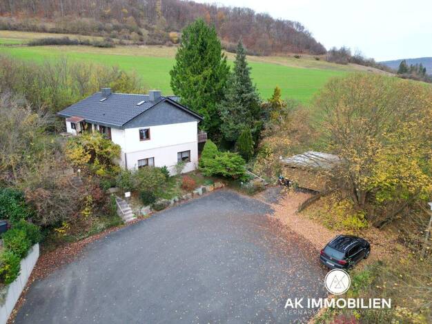 Mehrfamilienhaus zum Kauf 269.000 € 213 m² 1.187 m² Grundstück Linse Bodenwerder / Linse 37619