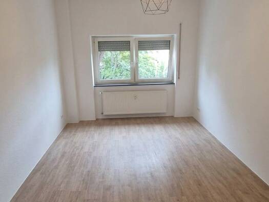 Wohnung zur Miete 660 € 2 Zimmer 55,4 m² Geschoss 1/5 frei ab sofort Grenzweg 8 Lindenhof Lindenhof 68163