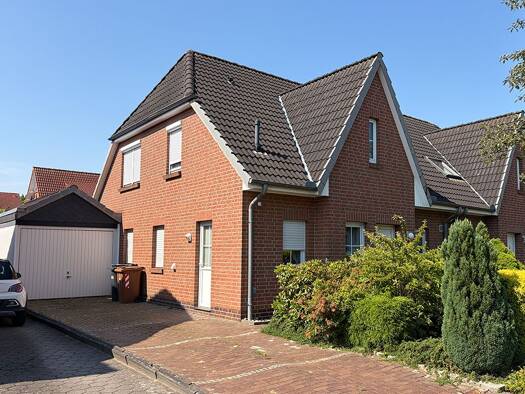 Doppelhaushälfte zum Kauf 375.000 € 4 Zimmer 113 m² 359 m² Grundstück Brinkum Stuhr 28816