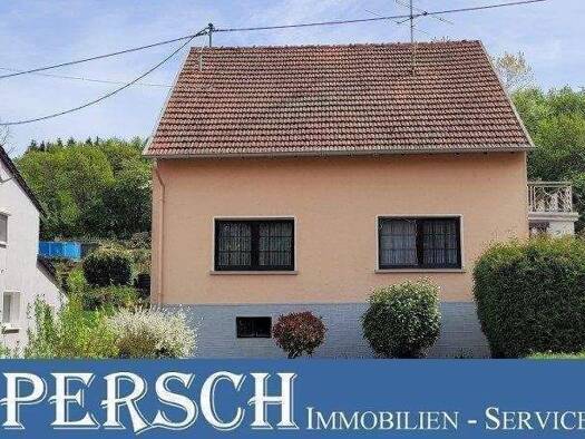 Einfamilienhaus zum Kauf 127.000 € 8 Zimmer 172 m² 774 m² Grundstück frei ab sofort Gehweiler Namborn 66640