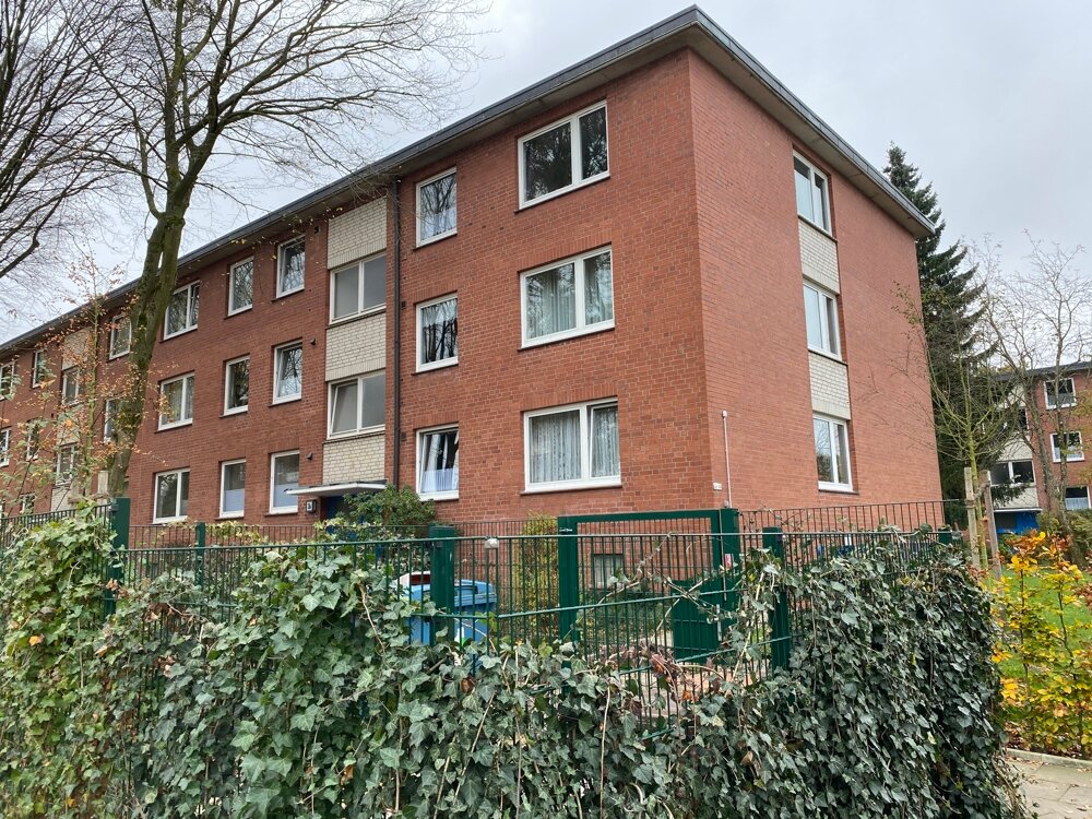 Wohnung zur Miete 511,60 € 2 Zimmer 56 m²<br/>Wohnfläche 1.<br/>Geschoss ab sofort<br/>Verfügbarkeit Kolberger Straße 3 b Lottbek Ammersbek 22949