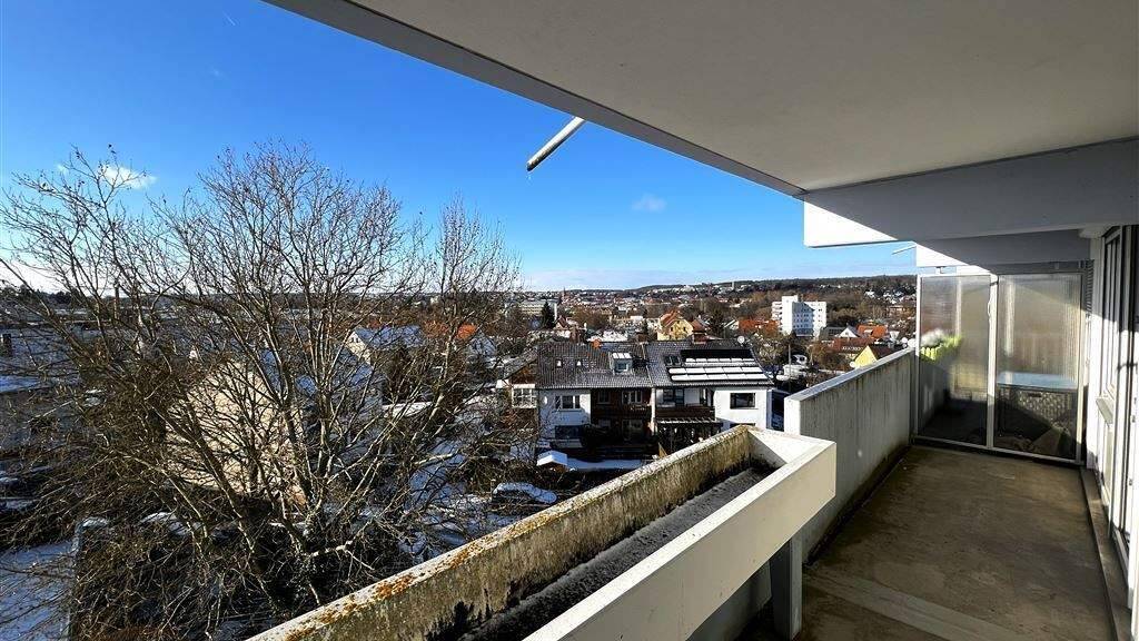 Studio zum Kauf 145.000 € 1 Zimmer 46 m² 4. Geschoss frei ab sofort Altenberg Oberasbach 90522