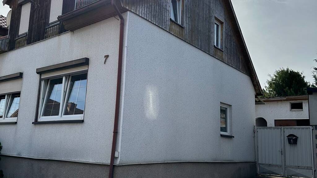 Doppelhaushälfte zum Kauf 54.000 € 5 Zimmer 90 m² 390 m² Grundstück frei ab sofort Gräfenhain 99887