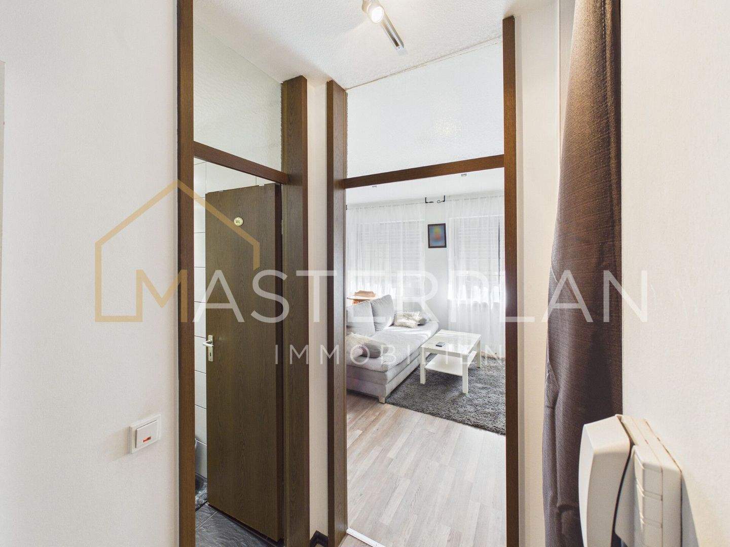 Immobilie in Saarlouis - 2-Zimmer Eigentumswohnung im Herzen von Saarlouis - Bild 0