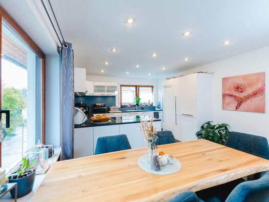 Mehrfamilienhaus zum Kauf 735.000 € 9 Zimmer 270 m² 445 m² Grundstück Conweiler Straubenhardt 75334