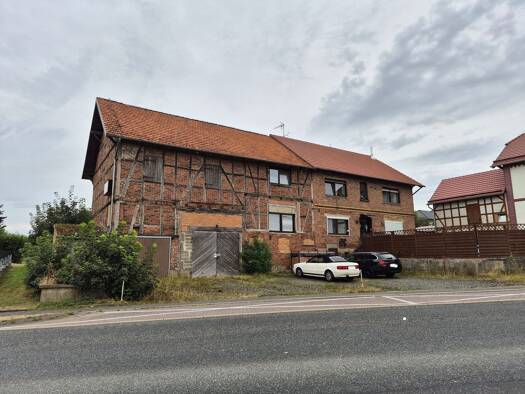 Haus zum Kauf 300.000 € 9 Zimmer 240 m² 1.584 m² Grundstück frei ab sofort Werkel Fritzlar 34560