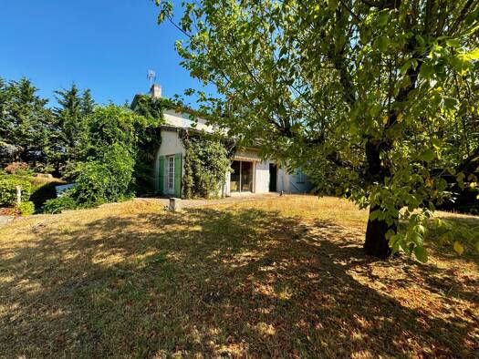 Haus zum Kauf 290.000 € 222 m² 5.712 m² Grundstück Davézieux 07430