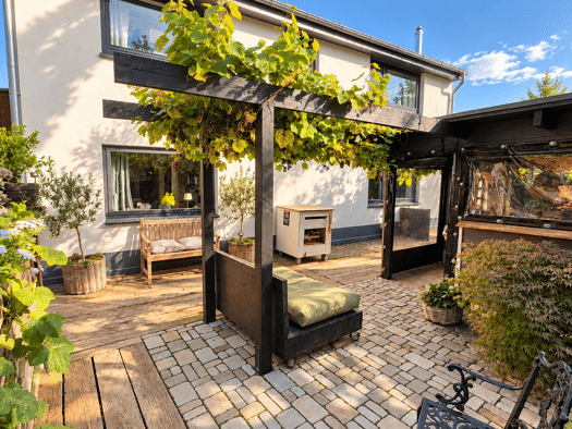 Haus zum Kauf 298.000 € 10 Zimmer 220 m² 707 m² Grundstück Tönning 25832