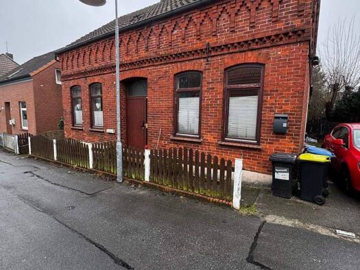 Einfamilienhaus zum Kauf 4,5 Zimmer 114 m² 417 m² Grundstück frei ab 30.09.2026 Eichsfelder Straße Blumenthal Bremen 28779