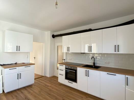 Wohnung zur Miete 850 € 4 Zimmer 79 m² Geschoss 1/2 frei ab sofort Bäumlstraße 3 Amberg 92224