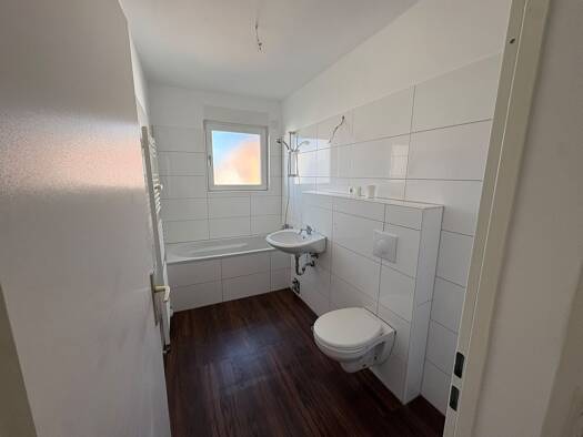 Wohnung zur Miete 1.140 € 3 Zimmer 81 m² 3. Geschoss Daimlerstraße 6 Hanau Hanau 63450