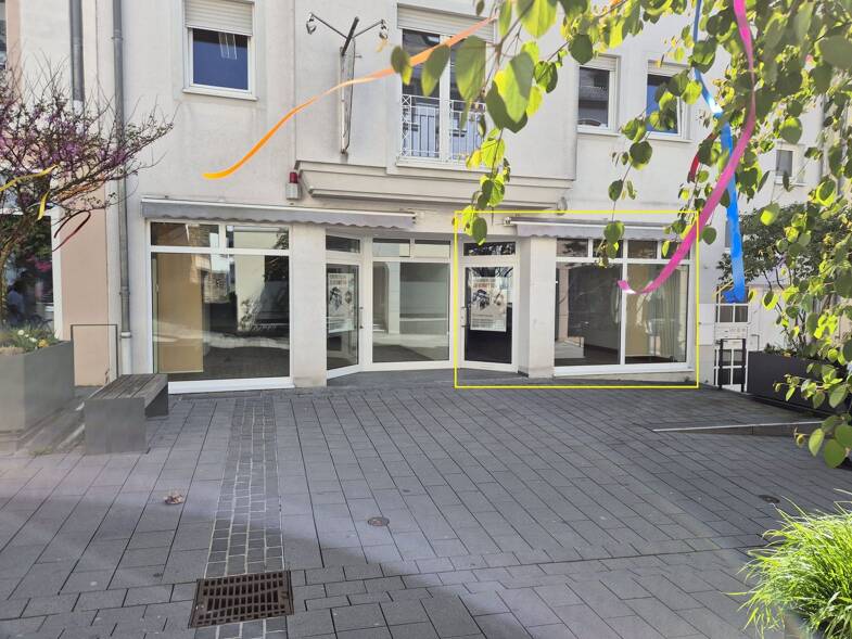 Ladenfläche zur Miete provisionsfrei 980 € 2 Zimmer 98 m² Verkaufsfläche Hauptstraße 39a Bitburg Bitburg 54634