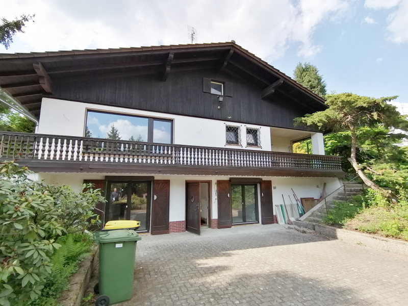 Einfamilienhaus zur Miete 1.700 € 6 Zimmer 170 m²<br/>Wohnfläche 1.500 m²<br/>Grundstück Moldaustraße 10 Stadtallendorf Stadtallendorf 35260