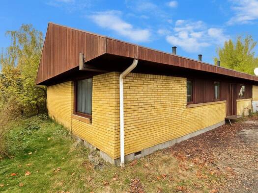 Einfamilienhaus zum Kauf 149.000 € 4 Zimmer 109,3 m² 799 m² Grundstück Tensbüttel Tensbüttel-Röst 25767