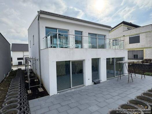 Mehrfamilienhaus zum Kauf - Erstbezug 649.000 € 6 Zimmer 279,5 m² 540 m² Grundstück Neudenau 74861