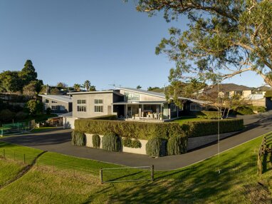 Einfamilienhaus zum Kauf 1.006.727 € 460 m² 11.250 m² Grundstück 26 Brackenburn Drive  Ohauiti 3112  New Zealand Tauranga 3112