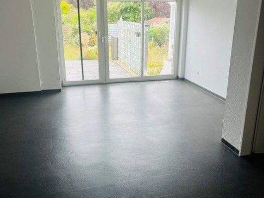 Reihenmittelhaus zum Kauf 206.000 € 4 Zimmer 78 m² 193 m² Grundstück frei ab sofort Brendel/Adelheide Delmenhorst 27755