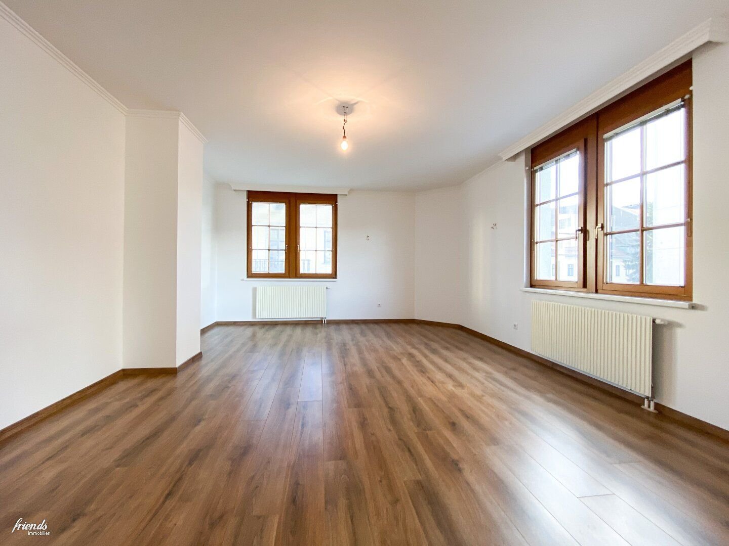 Wohnung zur Miete 1.218 € 4 Zimmer 123 m²<br/>Wohnfläche 1.<br/>Geschoss 01.01.2025<br/>Verfügbarkeit Weilburgstraße Baden 2500