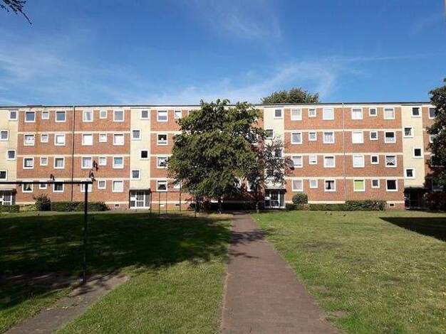 Wohnung zur Miete 599 € 2,5 Zimmer 66,6 m² 2. Geschoss frei ab 05.12.2025 Alvesloher Str. 5 Kaltenkirchen 24568