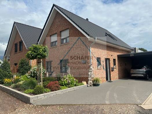 Doppelhaushälfte zur Miete 1.050 € 4 Zimmer 110 m² 340 m² Grundstück frei ab sofort Twistringen 27239