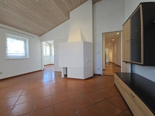 Wohnung zur Miete 1.376 € 3 Zimmer 2. Geschoss Volders 6111
