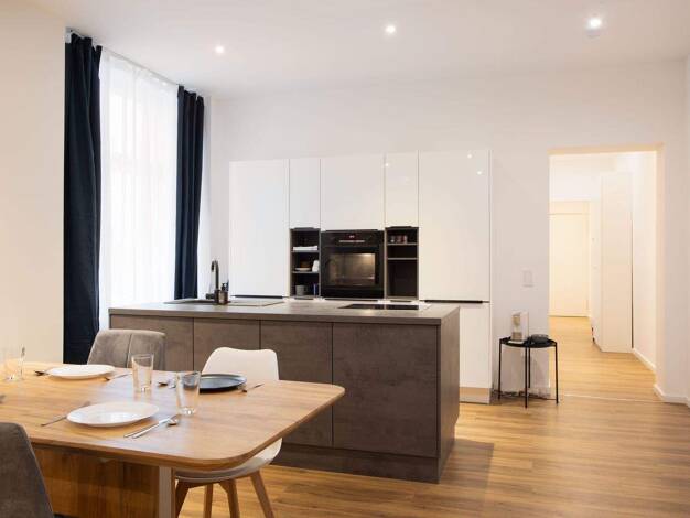 Wohnung zur Miete Wohnen auf Zeit 2.900 € 3 Zimmer 75 m² frei ab sofort Charlottenburg Berlin 10623