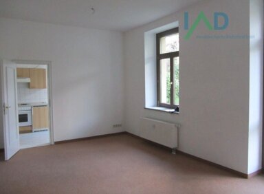 Wohnung zum Kauf 80.000 € 2 Zimmer 67 m² EG frei ab sofort Glauchau Glauchau 08371