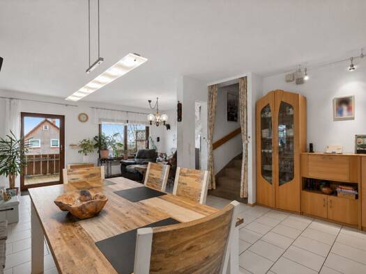 Doppelhaushälfte zum Kauf 5 Zimmer 127,3 m² 245 m² Grundstück Arnbach Neuenbürg 75305