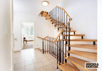 Doppelhaushälfte zum Kauf 499.000 € 6,5 Zimmer 166 m² 291 m² Grundstück Radebeul 01445