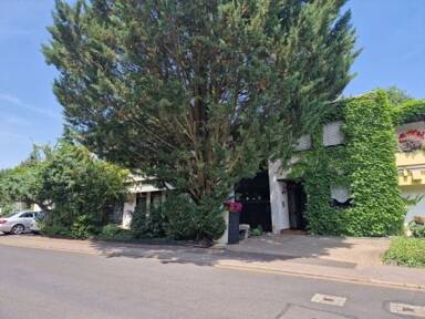 Einfamilienhaus zum Kauf 435.000 € 8 Zimmer 180 m² 620 m² Grundstück Hambach Dittelbrunn 97456