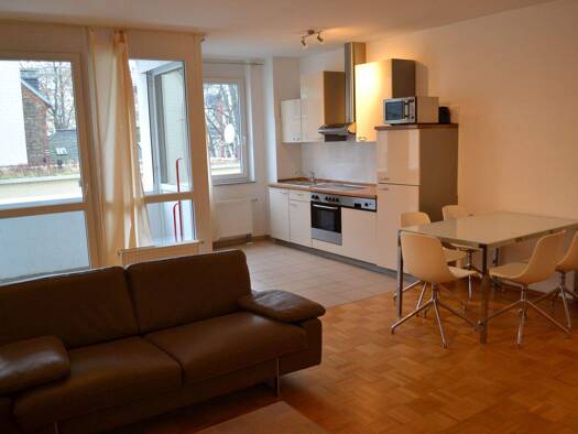 Wohnung zur Miete Wohnen auf Zeit 2.350 € 3 Zimmer 76,9 m² frei ab 01.04.2026 Bahnhofstrasse Wiesbaden 65185