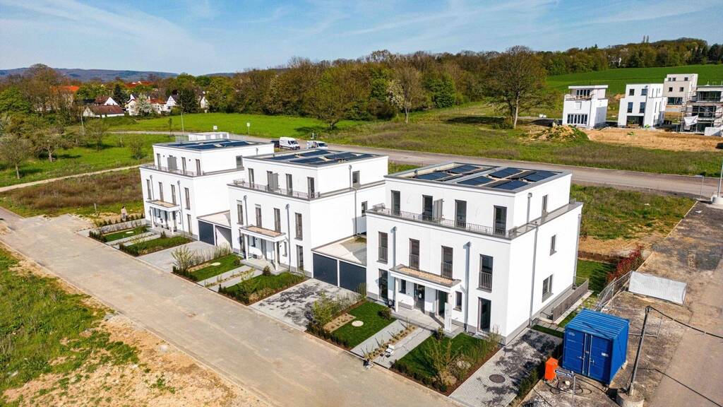 Doppelhaushälfte zum Kauf provisionsfrei 1.190.000 € 6 Zimmer 172 m² 234 m² Grundstück Jacob-Lebel-Weg 1-11 Bierstadt Wiesbaden 65191