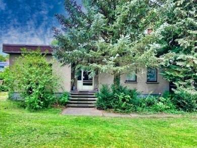 Bungalow zum Kauf 260.000 € 2 Zimmer 99,2 m² 3.395 m² Grundstück frei ab sofort Reichenbach Reichenbach 08468