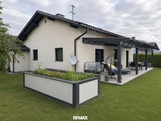 Bungalow zum Kauf 445.000 € 2,5 Zimmer 85 m² 820 m² Grundstück Birkenweg Frauenstein 9311