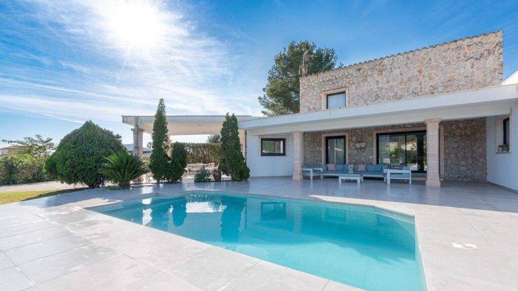 Villa zum Kauf 1.740.000 € 4 Zimmer 185 m² 2.110 m² Grundstück Pollen?a 07460