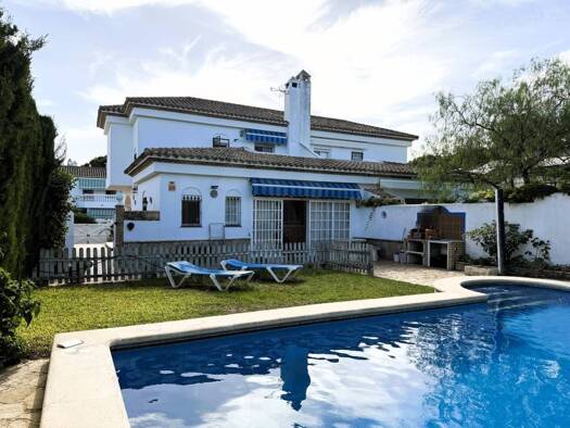 Villa zum Kauf 649.000 € 4 Zimmer 182 m² 415 m² Grundstück Chiclana de la Frontera 11130