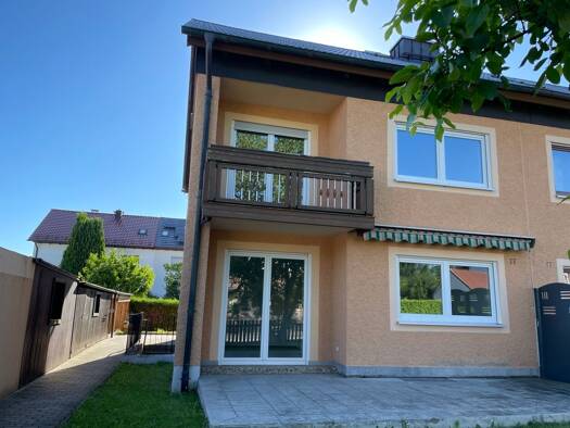 Doppelhaushälfte zur Miete 1.150 € 5 Zimmer 114 m² 313 m² Grundstück frei ab sofort Tirschenreuth Tirschenreuth 95643