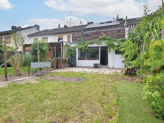 Reihenmittelhaus zum Kauf 217.000 € 3 Zimmer 97 m² 215 m² Grundstück Neuenkamp Duisburg 47059