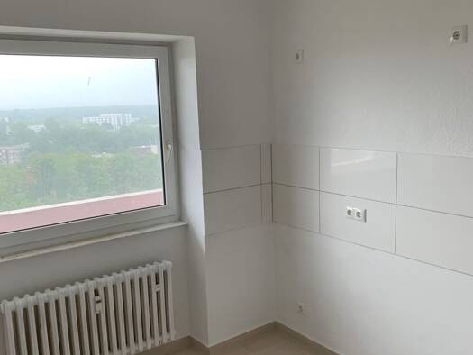 Wohnung zur Miete 483 € 1 Zimmer 31,7 m² 11. Geschoss frei ab 16.09.2025 Emil-Barth-Str. 3 Garath Düsseldorf 40595