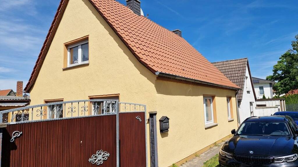 Haus zum Kauf 129.900 € 4 Zimmer 110 m² 240 m² Grundstück Wallendorf Schkopau 06258