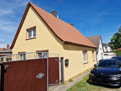 Haus zum Kauf 159.000 € 4 Zimmer 110 m² 300 m² Grundstück Wallendorf Schkopau 06258