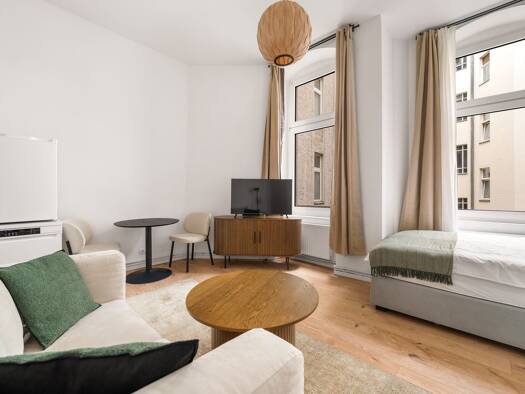 Studio zur Miete 945 € 1 Zimmer 30 m² 1. Geschoss Perleberger Straße 56 Moabit Berlin 10559