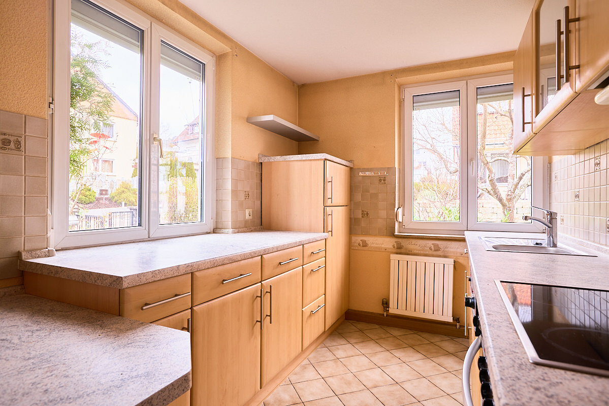 Einfamilienhaus zum Kauf 449.000 € 7 Zimmer 137 m²<br/>Wohnfläche 362 m²<br/>Grundstück Schornbach Schorndorf 73614